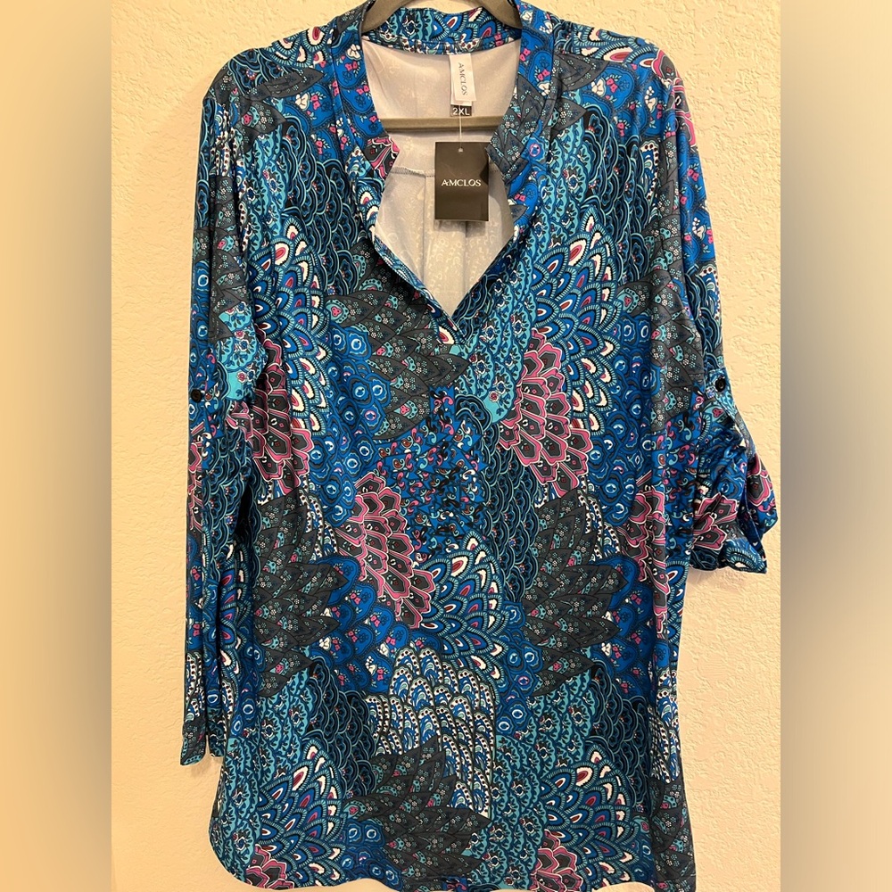 *** PRICE DROPPED $5 *** NWT*** Amclos Blue Paisley Blouse